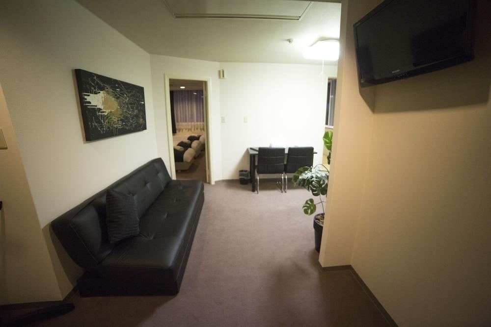 Hotel Echo And 3*